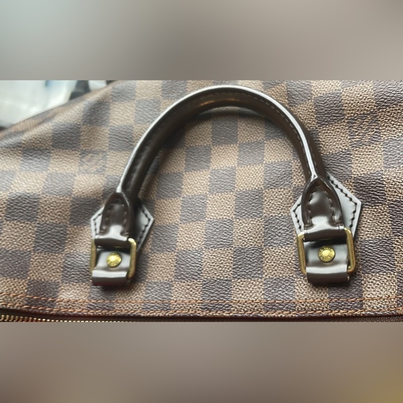 $1,390 USE LOUIS VUITTON SPEEDY DAMIER EBENE CANVAS - Picture 4 of 17